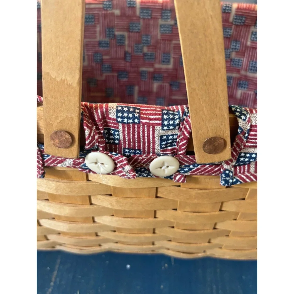 Longaberger 2003 Handmade Basket with American Flag Liner Patriotic Americana